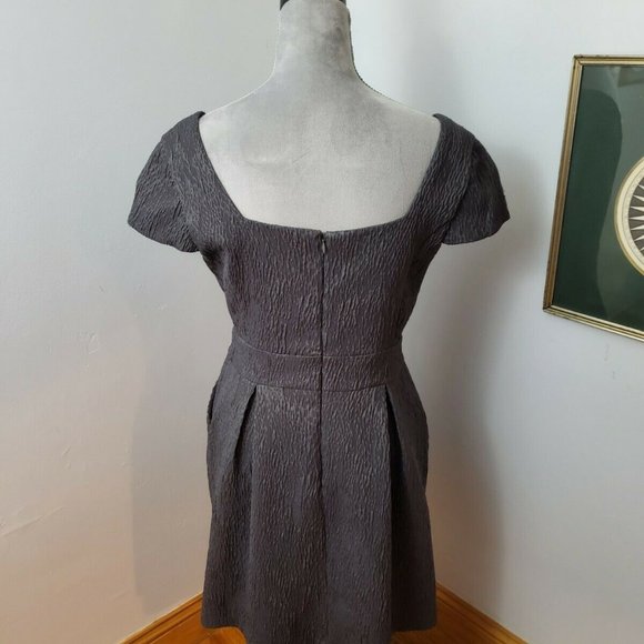 EUC BCBG Generation Textured Blue Cap Sleeve Sheath Pockets Mini Dress Size M - Picture 4 of 12